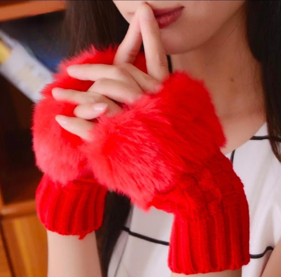 Cozy Multicolor Fur Lined Gloves - 2 Pcs for Women
